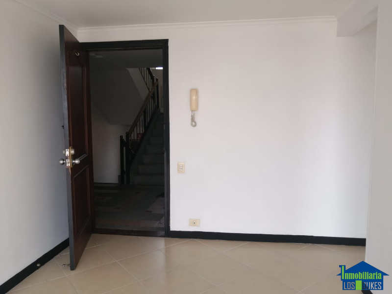 Apartamento en Venta en Laureles