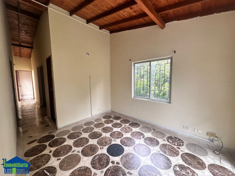 Casa en Arriendo en Belén Las Violetas