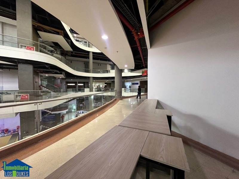 Local en Arriendo en Itagüí