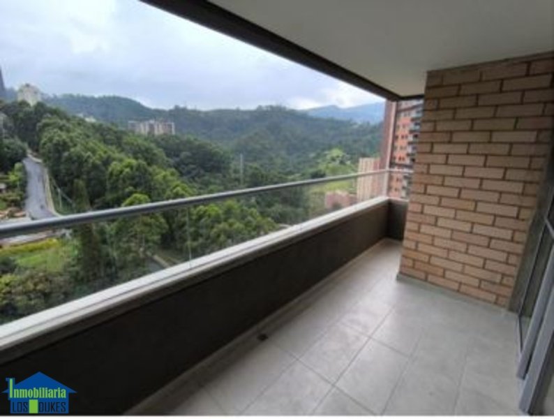 Apartamento en Arriendo en San José