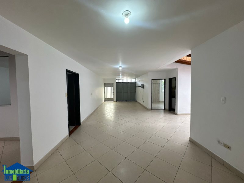 Casa en Arriendo en Simón Bolívar