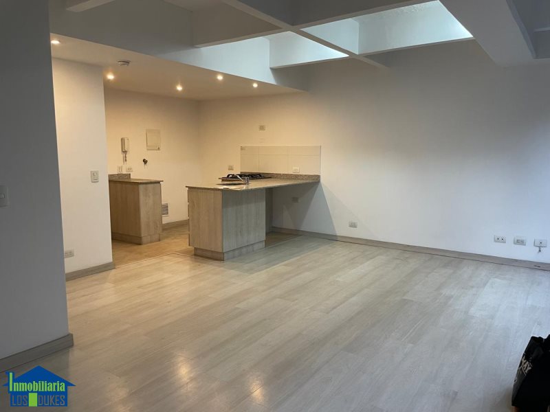 Apartaestudio en Arriendo en Loma De Los Bernal