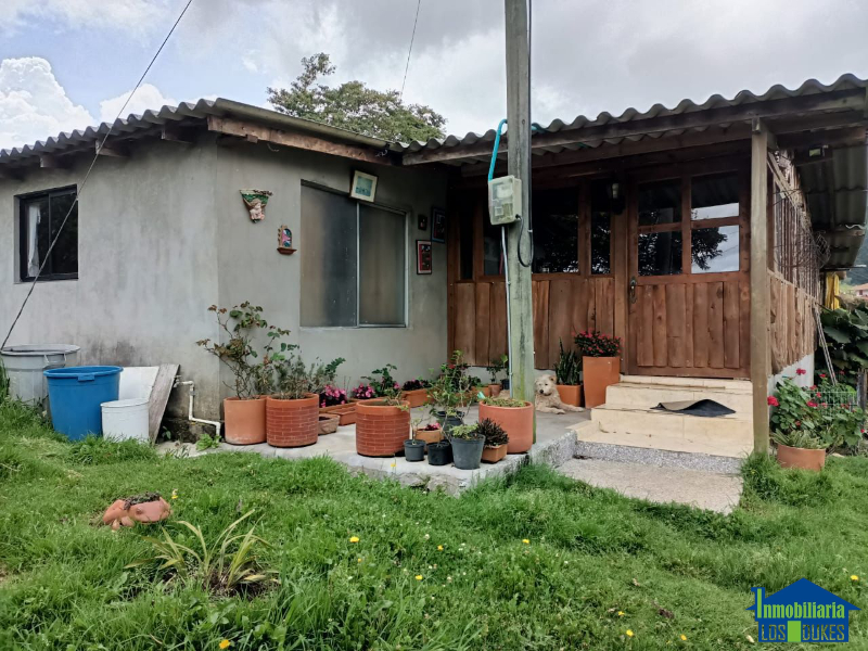 Casa-Finca en Venta en Santa Elena